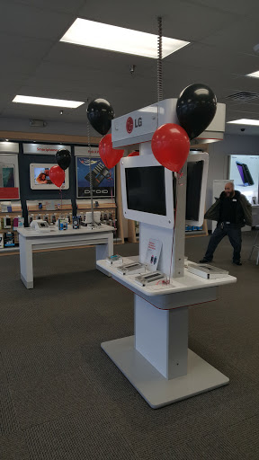 Cell Phone Store «GoWireless Verizon Authorized Retailer», reviews and photos, 1016 Lititz Pike, Lititz, PA 17543, USA