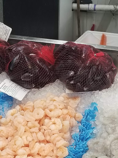 Supermarket «Food Fair La Gran Marqueta», reviews and photos, 946 Market St, Paterson, NJ 07513, USA