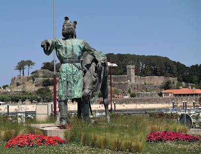 Monument to Alfonso IX