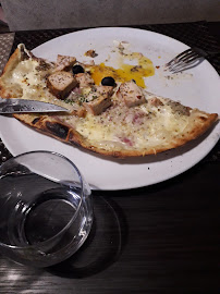 Pizza du Restaurant Au Comptoir Des Viandes à Montagnat - n°6