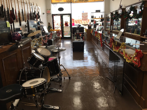 Pawn Shop «EZ Pawn Corp», reviews and photos, 253-06 Rockaway Blvd, Rosedale, NY 11422, USA