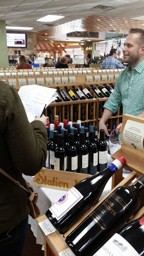 Wine Store «Long Island Wine & Spirit Merchants», reviews and photos, 1171 Jericho Turnpike, Commack, NY 11725, USA