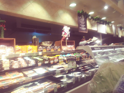 Grocery Store «Safeway», reviews and photos, 4831 Point Fosdick Dr NW, Gig Harbor, WA 98335, USA