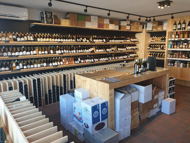 Beoordelingen van La Barque à Vins in Ottignies-Louvain-la-Neuve - Slijterij