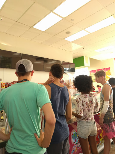 Harley-Davidson Dealer «Windy City Harley-Davidson», reviews and photos, 11601 E Touhy Ave, Chicago, IL 60666, USA