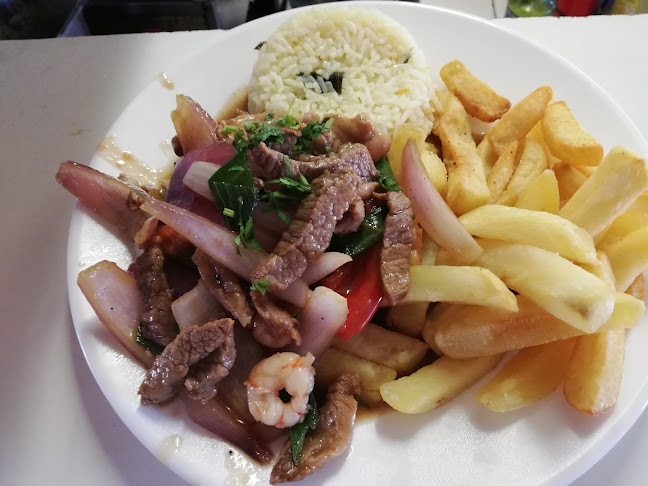 El Restaurant Tio Sam - Restaurante