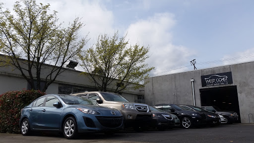 Used Car Dealer «West Coast Auto Group», reviews and photos, 231 NE 10th Ave, Portland, OR 97232, USA