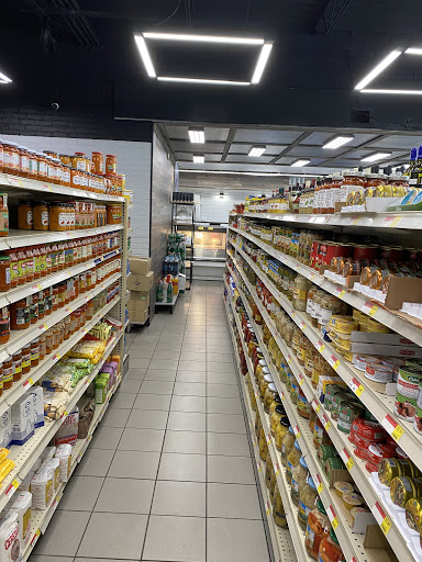 Grocery Store «Minos Imported Foods», reviews and photos, 648 W Lake St, Addison, IL 60101, USA