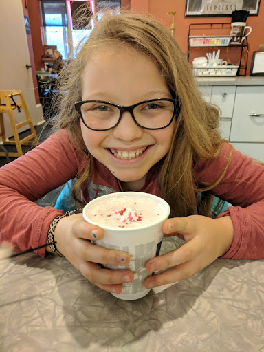 Dessert Shop «Downtown Perk & Desserts Oasis», reviews and photos, 145 W Main St, Ashland, OH 44805, USA