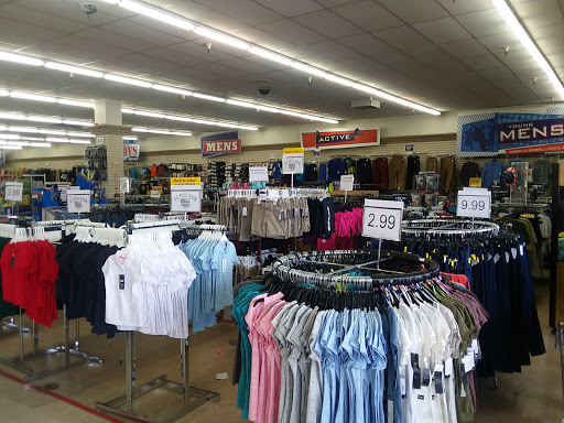 Discount Store «Fallas Paredes Discount Stores», reviews and photos, 4321 W Bethany Home Rd, Glendale, AZ 85301, USA