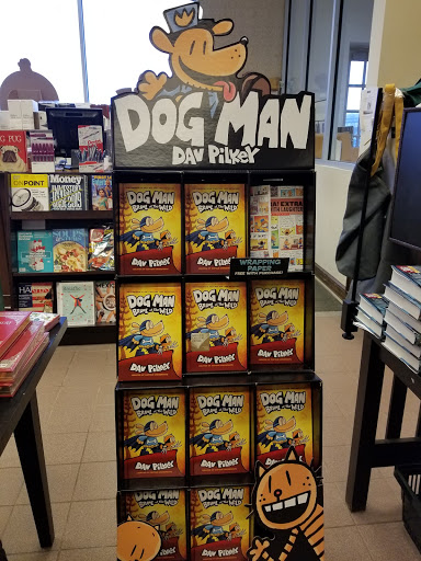 Book Store «Barnes & Noble», reviews and photos, 5224 Sunrise Hwy, Massapequa Park, NY 11762, USA