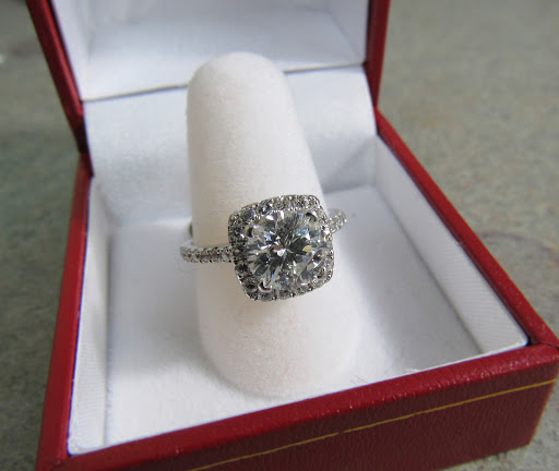 Jewelry Store «GT Jewelry, Llc», reviews and photos, 1500 W Littleton Blvd #114, Littleton, CO 80120, USA