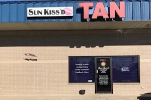 Sun Kiss'd Tan image