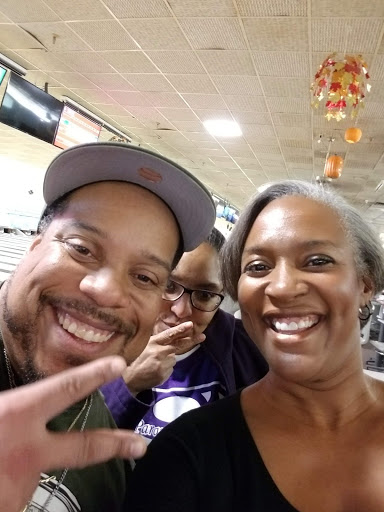 Bowling Alley «Three Hundred Bowl», reviews and photos, 100 Cass Lake Rd, Waterford Twp, MI 48328, USA