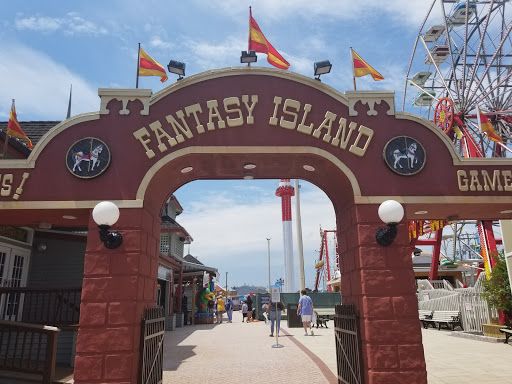 Amusement Park «Fantasy Island Amusement Park», reviews and photos, 320 7th St, Beach Haven, NJ 08008, USA