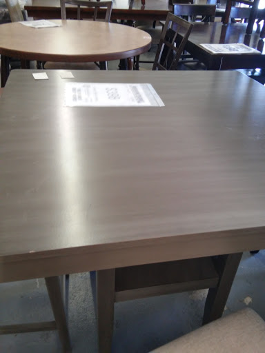 Furniture Store «American Freight Furniture and Mattress», reviews and photos, 2655 S Arlington Rd, Akron, OH 44319, USA