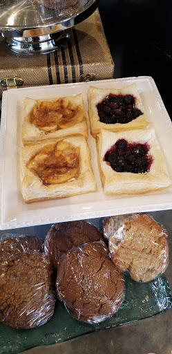 Coffee Shop «Vacavi Cafe», reviews and photos, 100 Water St, Conneaut Lake, PA 16316, USA