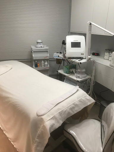 Skin Care Clinic «Sofia Skin Care & Electrolysis Clinic», reviews and photos, 3548 22nd St, San Francisco, CA 94114, USA