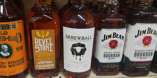 Liquor Store «Southgate Liquors», reviews and photos, 842 Suffield St, Agawam, MA 01001, USA