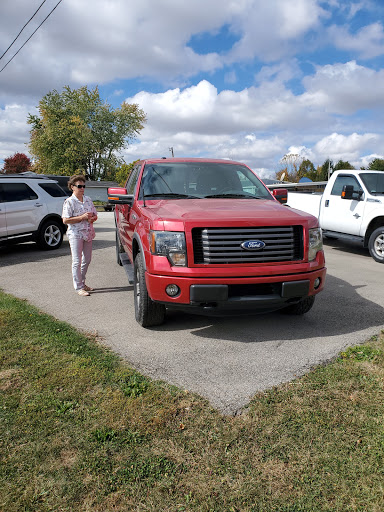 Discount Store «Dollar General», reviews and photos, 115 Olive St, Osgood, IN 47037, USA