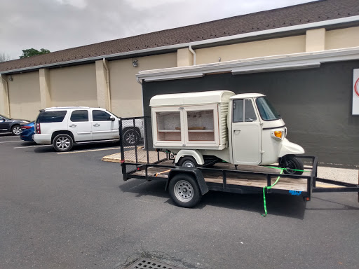 Liquor Store «Circus Wines Beer & Spirits», reviews and photos, 56 Newman Springs Rd, Red Bank, NJ 07701, USA