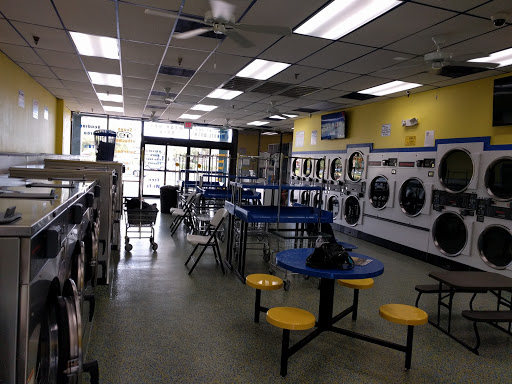 Laundromat «EZ Wash», reviews and photos, 5421 Lake Howell Rd, Winter Park, FL 32792, USA