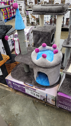 Pet Supply Store «Pet Club Fairfield», reviews and photos, 5125 Business Center Dr, Fairfield, CA 94534, USA