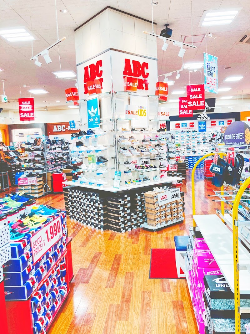 Abc Mart バロー豊橋店 愛知県豊橋市前田南町 靴店 グルコミ
