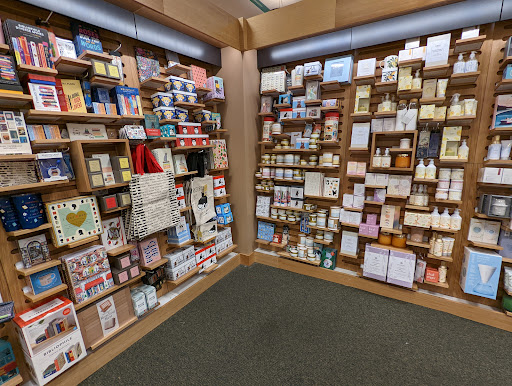 Book Store «Barnes & Noble», reviews and photos, 4735 Commons Way, Calabasas, CA 91302, USA