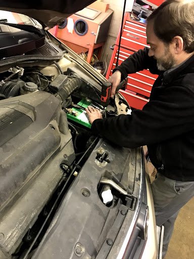 Auto Repair Shop «Rad Air Complete Car Care and Tire Centers», reviews and photos, 7893 Broadview Rd, Seven Hills, OH 44131, USA