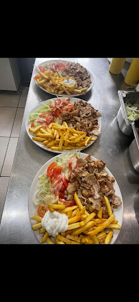 Photos du propriétaire du Kebab Familly Food à Villeneuve-la-Guyard - n°5