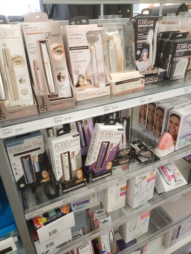 Hair Salon «Ulta Beauty», reviews and photos, 105 West Bridge St, Homestead, PA 15160, USA