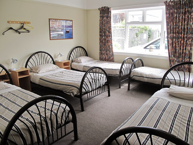 Reviews of Dorset House Backpackers Hostel in Christchurch - Hotel