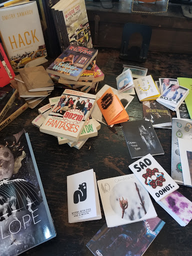 Book Store «Uncharted Books», reviews and photos, 2620 N Milwaukee Ave, Chicago, IL 60647, USA