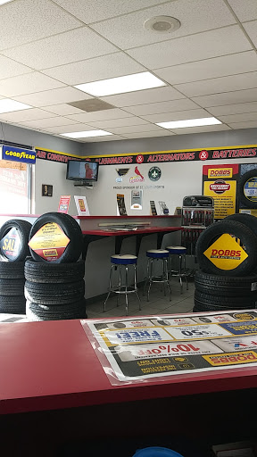 Tire Shop «Dobbs Tire & Auto Centers», reviews and photos, 1652 Country Club Plaza Dr, St Charles, MO 63303, USA