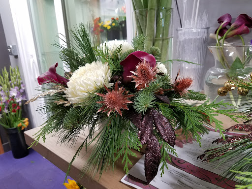 Florist «Candlelight Floral & Gifts», reviews and photos, 850 Lake St E, Wayzata, MN 55391, USA