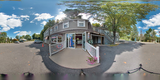 Barber Shop «Olde Tyme Barbershop», reviews and photos, 2 Main St, Hackettstown, NJ 07840, USA