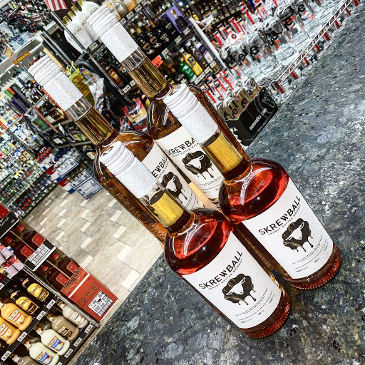 Liquor Store «Liquor Resort», reviews and photos, 395 N Groesbeck Hwy, Mt Clemens, MI 48043, USA