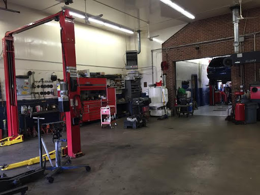Auto Repair Shop «Hillside Automotive Center Inc», reviews and photos, 54 Hillside Ave, Hartford, CT 06106, USA