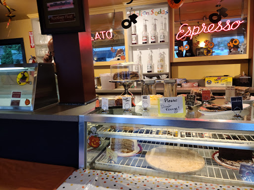 Ice Cream Shop «Dolce Spazio Gelato», reviews and photos, 221 N Santa Cruz Ave, Los Gatos, CA 95030, USA