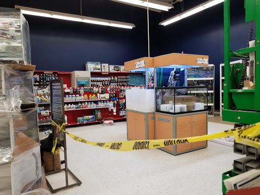 Pet Supply Store «Petco Animal Supplies», reviews and photos, 3424 W Shore Dr, Holland, MI 49424, USA