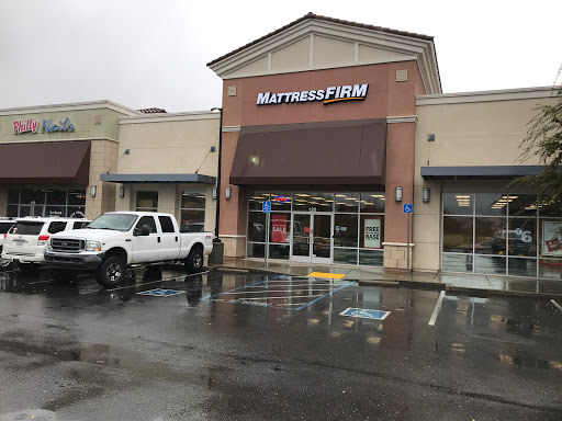 Mattress Firm Lincoln, 127 Ferrari Ranch Rd, Lincoln, CA 95648, USA, 