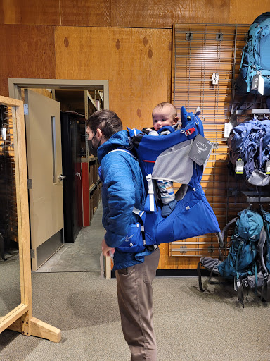 Camping Store «REI», reviews and photos, 22 Chapel View Blvd, Cranston, RI 02920, USA