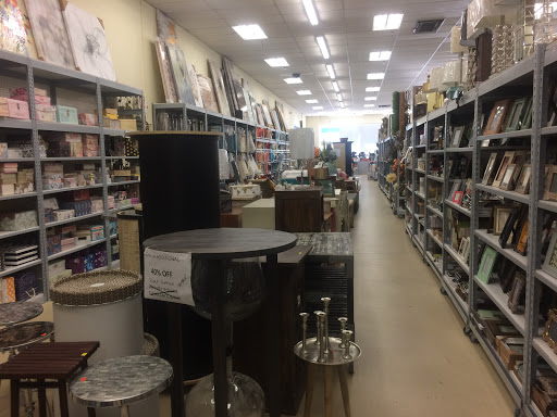 Home Goods Store «Tuesday Morning», reviews and photos, 9240 Westport Rd, Louisville, KY 40242, USA