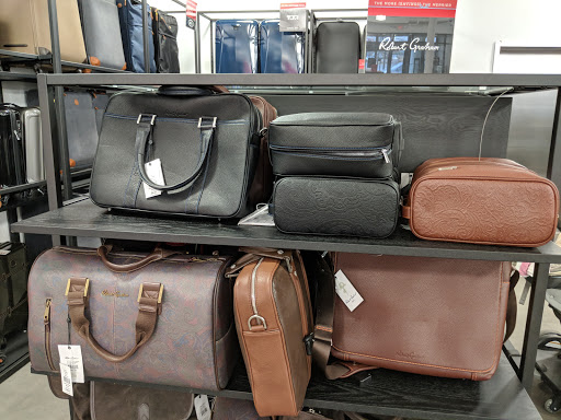 Department Store «Saks OFF 5TH», reviews and photos, 1675 Rockville Pike, Rockville, MD 20852, USA