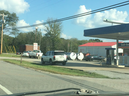 Grocery Store «Breeze In Market & Deli», reviews and photos, 1395 TN-99, Lewisburg, TN 37091, USA