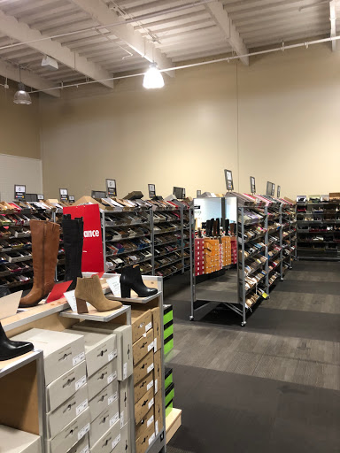 Shoe Store «DSW Designer Shoe Warehouse», reviews and photos, 4001 Factoria Square Mall SE, Bellevue, WA 98006, USA