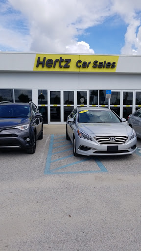 Used Car Dealer «Hertz Car Sales Tampa», reviews and photos, 11608 N Florida Ave, Tampa, FL 33612, USA