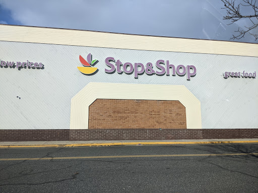 Supermarket «Stop & Shop», reviews and photos, 470 N Main St, East Longmeadow, MA 01028, USA