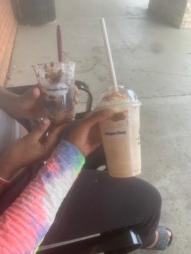 Ice Cream Shop «Häagen-Dazs® Ice Cream Shop», reviews and photos, 2980 Cobb Pkwy SE, Atlanta, GA 30339, USA